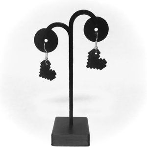 3D Printed Custom Made 8-Bit Heart Earrings